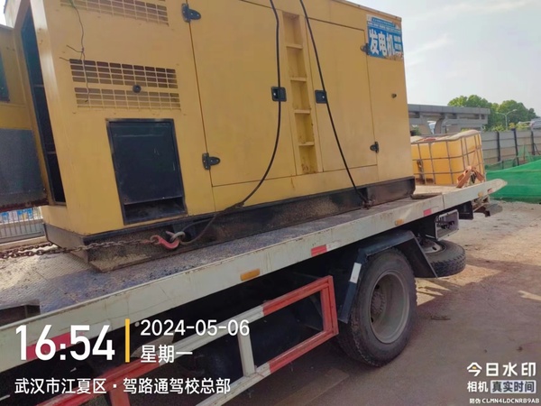 518ada773ece8ec3c6ed710bf13ea2b.jpg